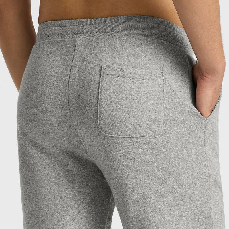 Refined Stitch Detailing